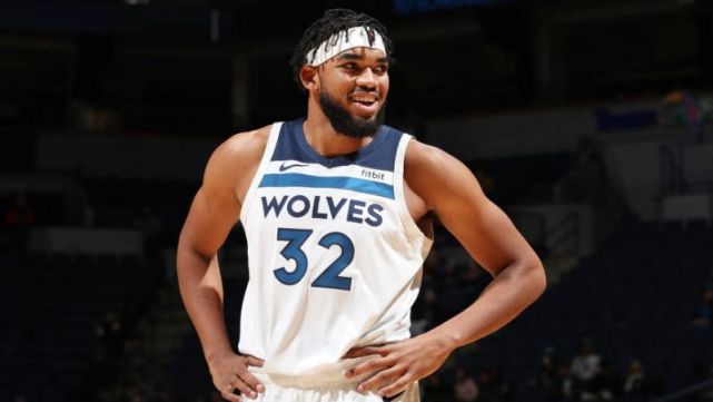 的镇定自若 的镇定自若